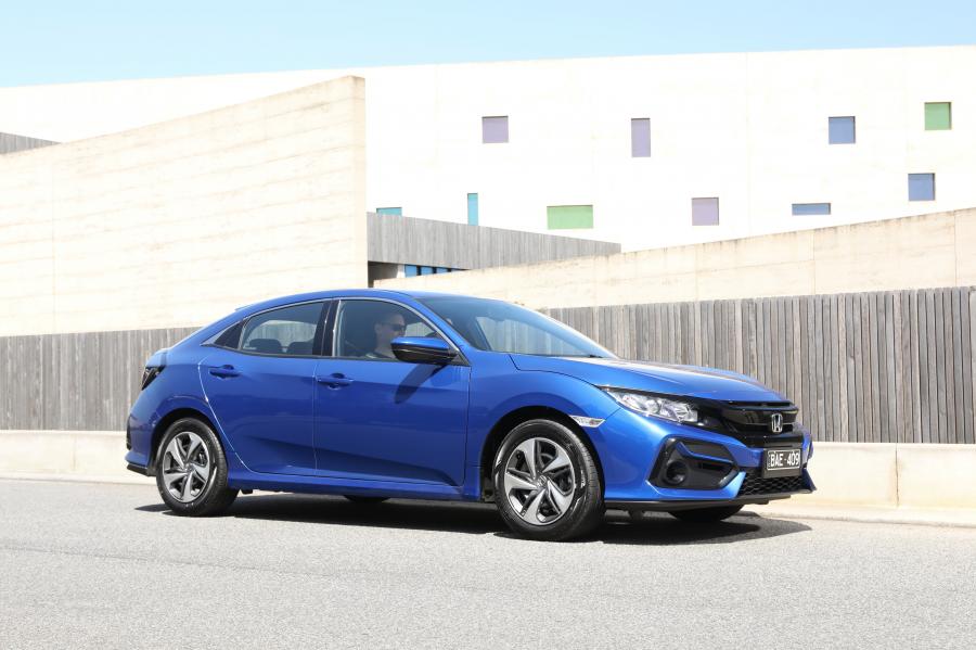  Honda Civic VTi Hatchback 2020 года  (AU) (фото 18 из 35)